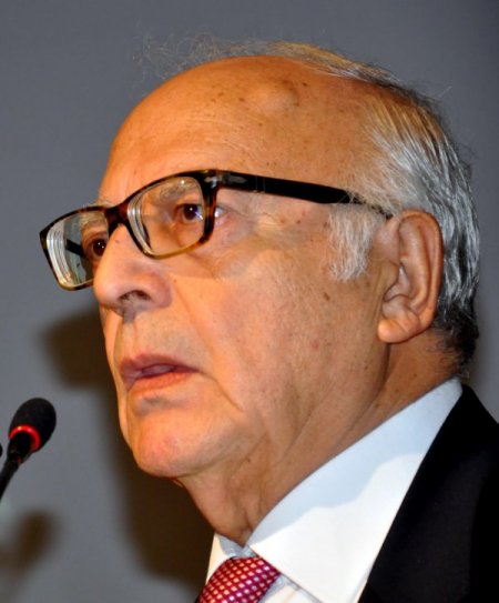 Sabih Kanadoğlu: Uzlaşma Komisyonu'nun meşruiyeti yok