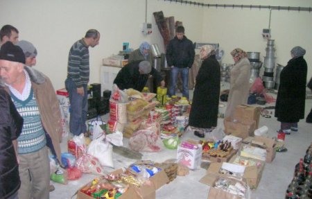 Sabıkalı Hırsız Evinde Çalıntı Mallarla Yakalandı