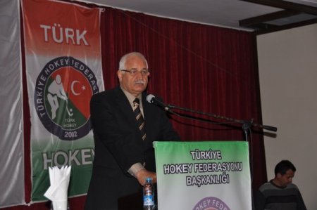 Sadık Karakan, ikinci kez Hokey Federasyon Başkanlığı'na seçildi