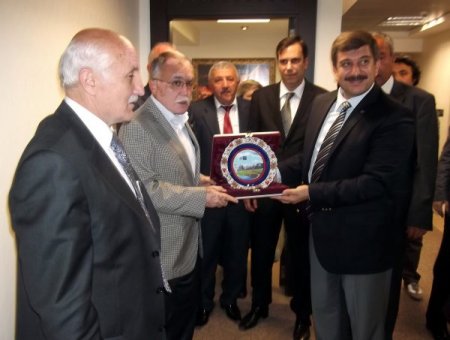 Sadık Yakut: Tarım Ve Hayvancılıktaki Destek İki Kalemde Olacak