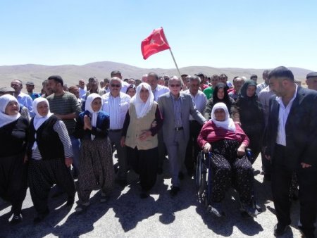Sadık Yakut: Terör iktidarın değil, tüm partilerin ve milletin meselesi
