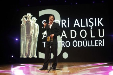 Sadri Alışık ödülleri sahiplerini buldu