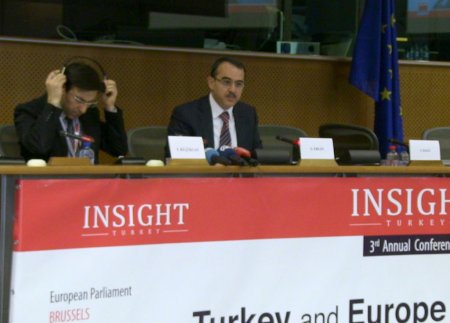 Sadullah Ergin: Türkiye, AB üyeliği ile parlak etiket arayışında değil