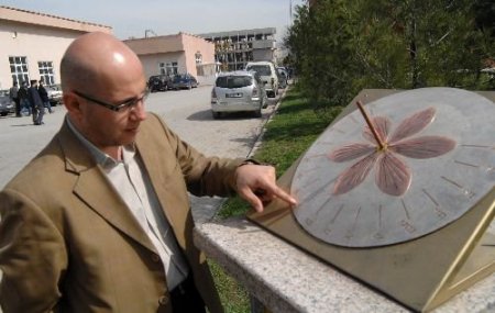 Safranın Güneş Saatini Yaptılar