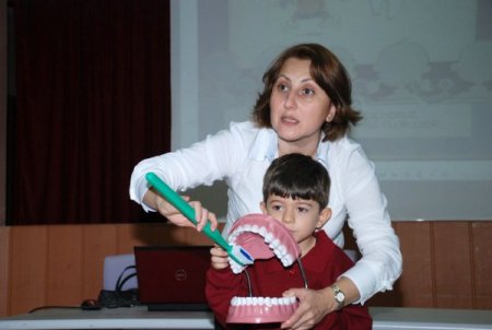 'Sağlığı Geliştiren Okullar Projesi' Adana’da başladı