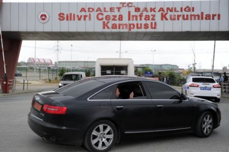 Sağlık Bakanı Akdağ, Silivri Cezaevi'ne Geldi