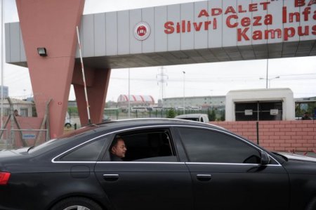 Sağlık Bakanı Akdağ, Silivri Cezaevi'ne Geldi