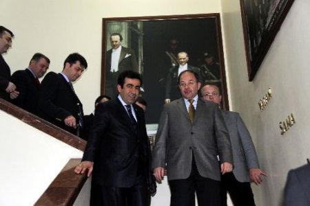 Sağlık Bakanı Akdağ: Muayenehanesi Olan Hiçbir Hekim Kalmayacak