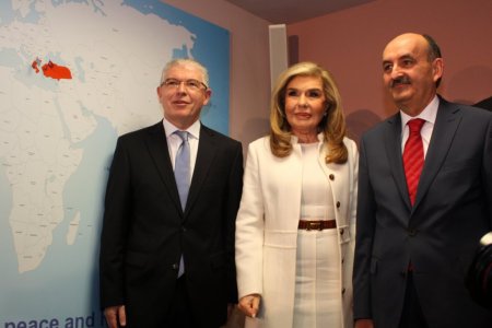 Sağlık Bakanı Müezzinoğlu, Atina Agia Sofia Çocuk Onkolojisi Hastanesi’ni gezdi