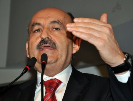 Sağlık Bakanı Müezzinoğlu: Atatürk’ü kullananlara fırsat vermeyin