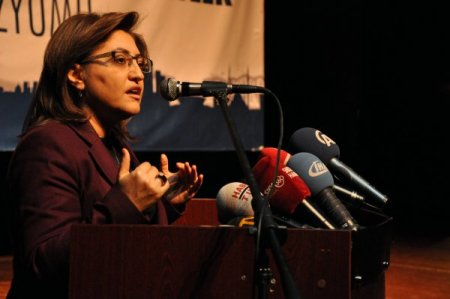 Sağlık Bakanı Müezzinoğlu: Sadece fiziki değil ruh sağlığını da önemsiyoruz
