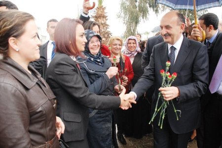 Sağlık Bakanı Müezzinoğlu: Sağ ayak erkekse sol ayak kadındır