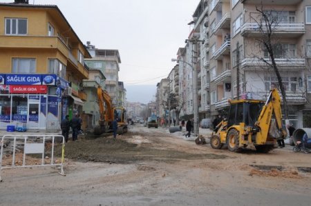 Sağlık Caddesi genişletiliyor