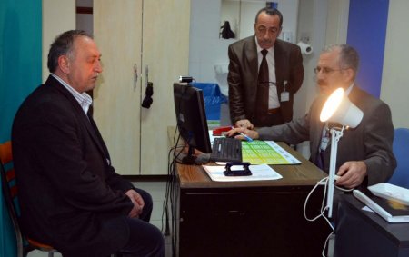 Sağlık kurulu raporu için hastanede fotoğraf çektirme dönemi başladı