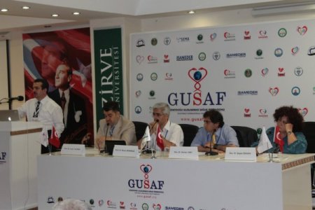 "Sağlık Kurumlarında Ombudsman, Medyada Sağlık Muhabiri İstihdamı Sağlansın"
