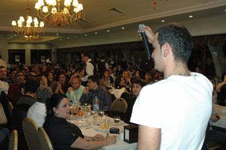 Sağlıkçılar Davul Zurna Eşliğinde Eğlendi