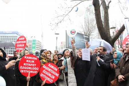 Sağlıkçılardan kamuda kıyafet özgürlüğü kampanyasına destek