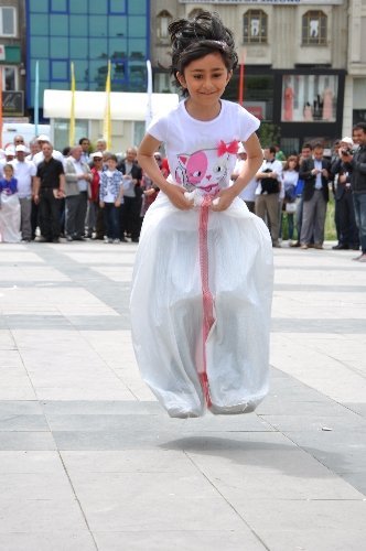 Sağlıklı yaşam için festival düzenlediler