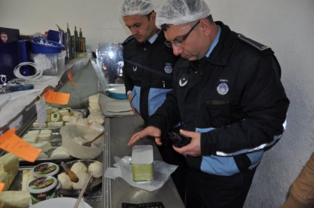 'Sağlıksız süt ürünleri imalathaneleri büyük risk oluşturuyor'