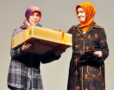 Sahabeye En Güzel Mektup Yazan Çocuklar Ödüllendirildi