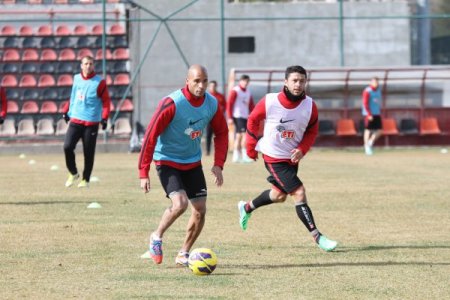 Şahbaz: Eskişehirspor hem ligde hem kupada iddiasını sürdürecektir