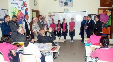 Şahika basın mensuplarını ağırladı