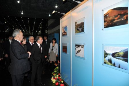 Şahin Astana'daki Temaslarına Devam Ediyor