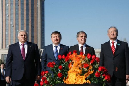 Şahin Astana'daki Temaslarına Devam Ediyor