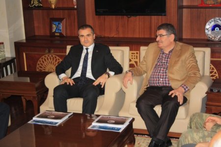 Şahin: Birlikte öldüğümüz bu topraklarda birlikte yaşamamız çok görülüyor