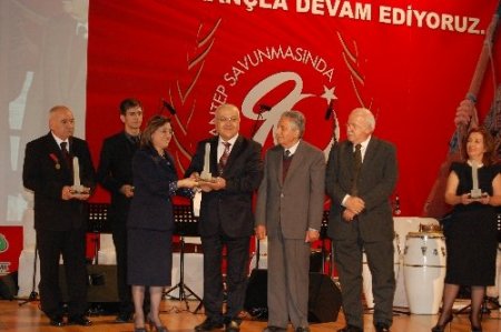 Şahin: Biz Haklı Davamızda Neden Bu Kadar Dağınığız?