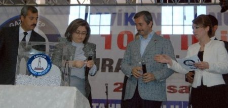 Şahin: Çözüm süreciyle dağılan ve kırılan kalpleri birleştiriyoruz