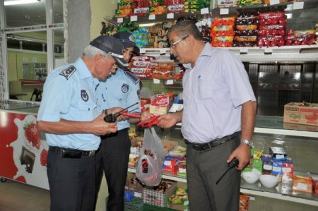Şahinbey Belediyesi, okul kantinlerini denetliyor