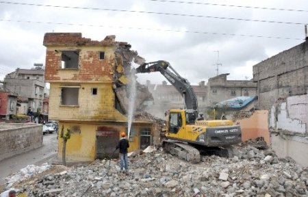 Şahinbey Belediyesi, Şıh Camii ve Şıh Hamamı’nın etrafını açıyor