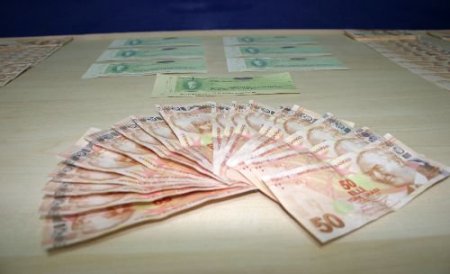 Sahte Paraları Piyasaya Süremeden Yakalandılar