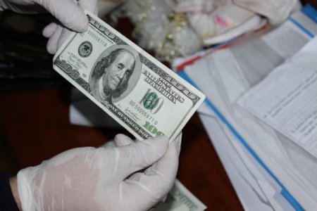 Sahte parayı Suriye'de piyasaya sürüp kâr elde etmek istemişler