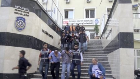 Sahte polis çetesine operasyon