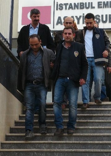 Sahte polislerden sahte sigara operasyonu