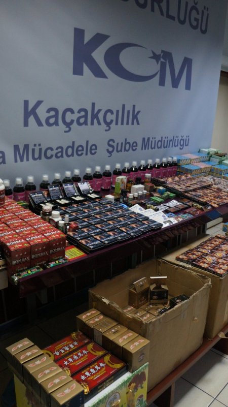 Sahte zayıflama haplarını güzellik yarışması organizatörüne satmışlar