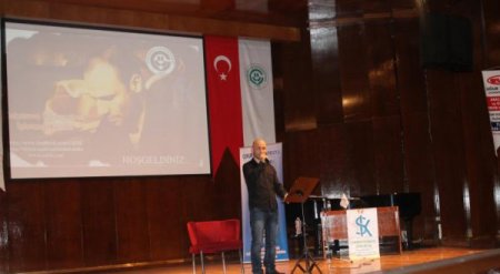 Şair Tazeoğlu: İnsanı düzeltmenin yolu sanattan geçer