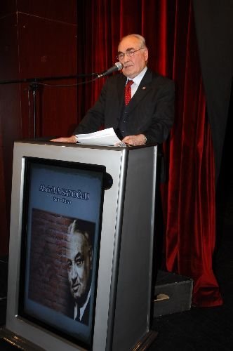 Şair Yahya Kemal Bayatlı Anıldı