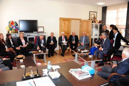 Şairler, Başkan Yılmaz’ı ziyaret etti