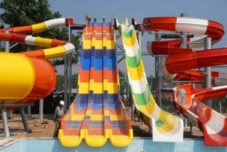 Sakarya Büyükşehir Belediyesi'nce Yaptırılan Su Parkı Tamamlandı