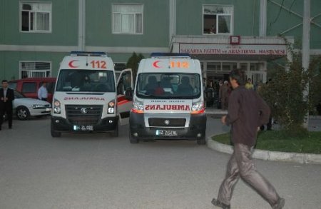 Sakarya Eğitim Ve Araştırma Hastanesi 1,5 Saat Elektriksiz Kaldı