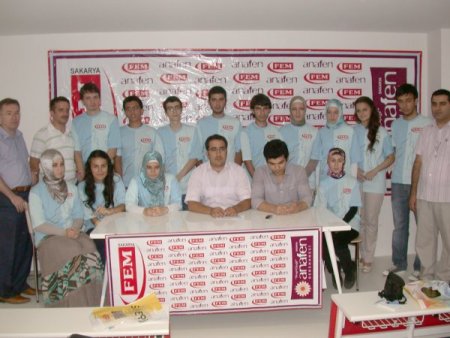 Sakarya Fem Lys'de İlk 100'de 12 Derece Kazandı