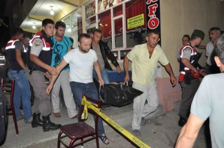 Sakarya'da silahlı kavga: 2 ölü, 1 yaralı