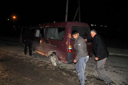 Sakarya'da Trafik Kazası: 10 Yaralı