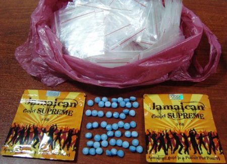 Sakarya'da Uyuşturucu Operasyonunda 4 Kişi Tutuklandı