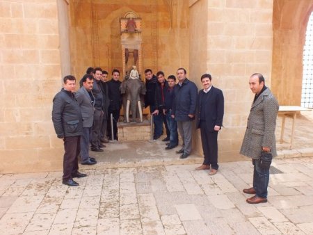 Sakaryalı gazeteciler Mardin’de gördükleri ilgi karşısında duygulandı