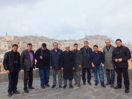 Sakaryalı gazeteciler Mardin’de gördükleri ilgi karşısında duygulandı
