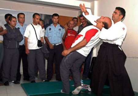 Saldırılara Maruz Kalan Zabıtalar, Aikido Öğrendi